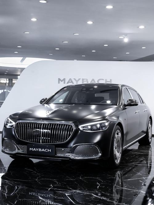 重庆307岚图汽车的售后服务让用户无忧出行，迈巴赫未来的豪华车趋势